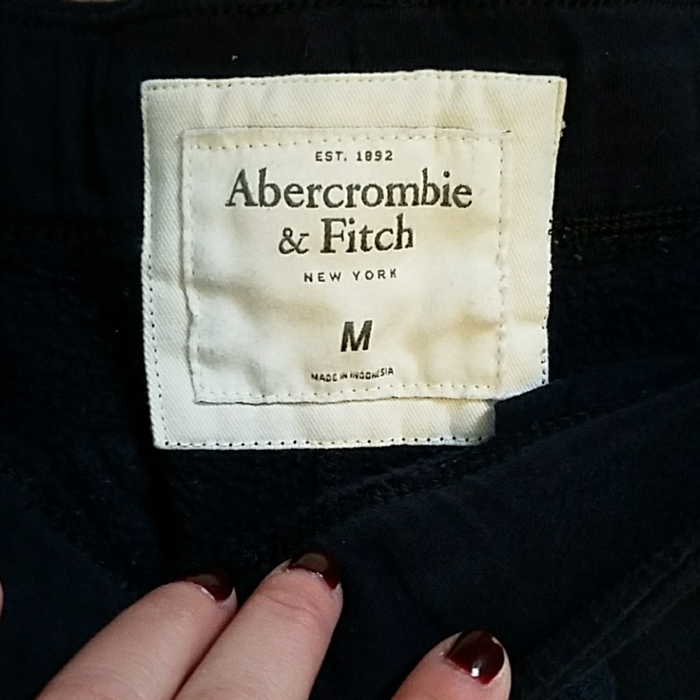 A&F shorts - Picture 3 of 3